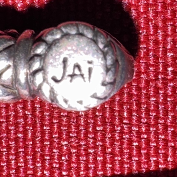 JAI Sterling Silver Peace Symbol Bracelet - Picture 7 of 8